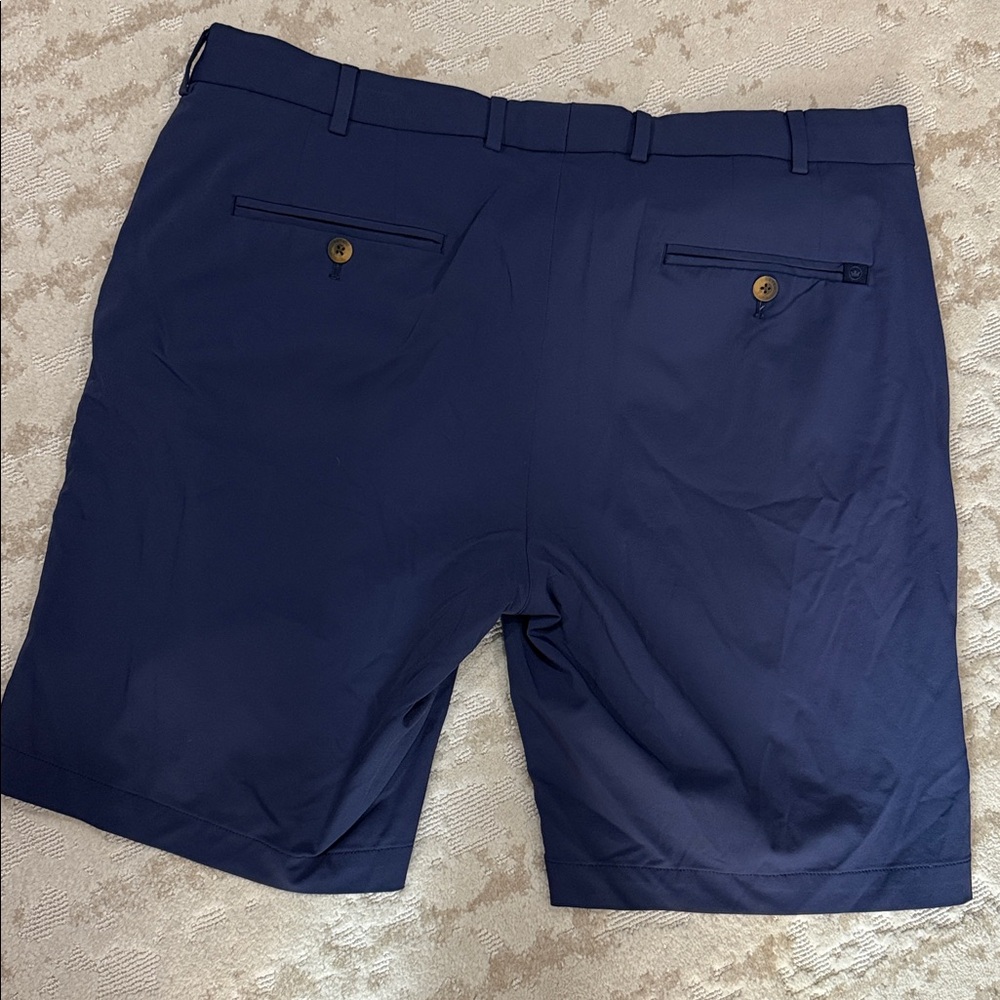 Peter Millar Crown Crafted navy golf shorts- Men’s 34 - Picture 3 of 4